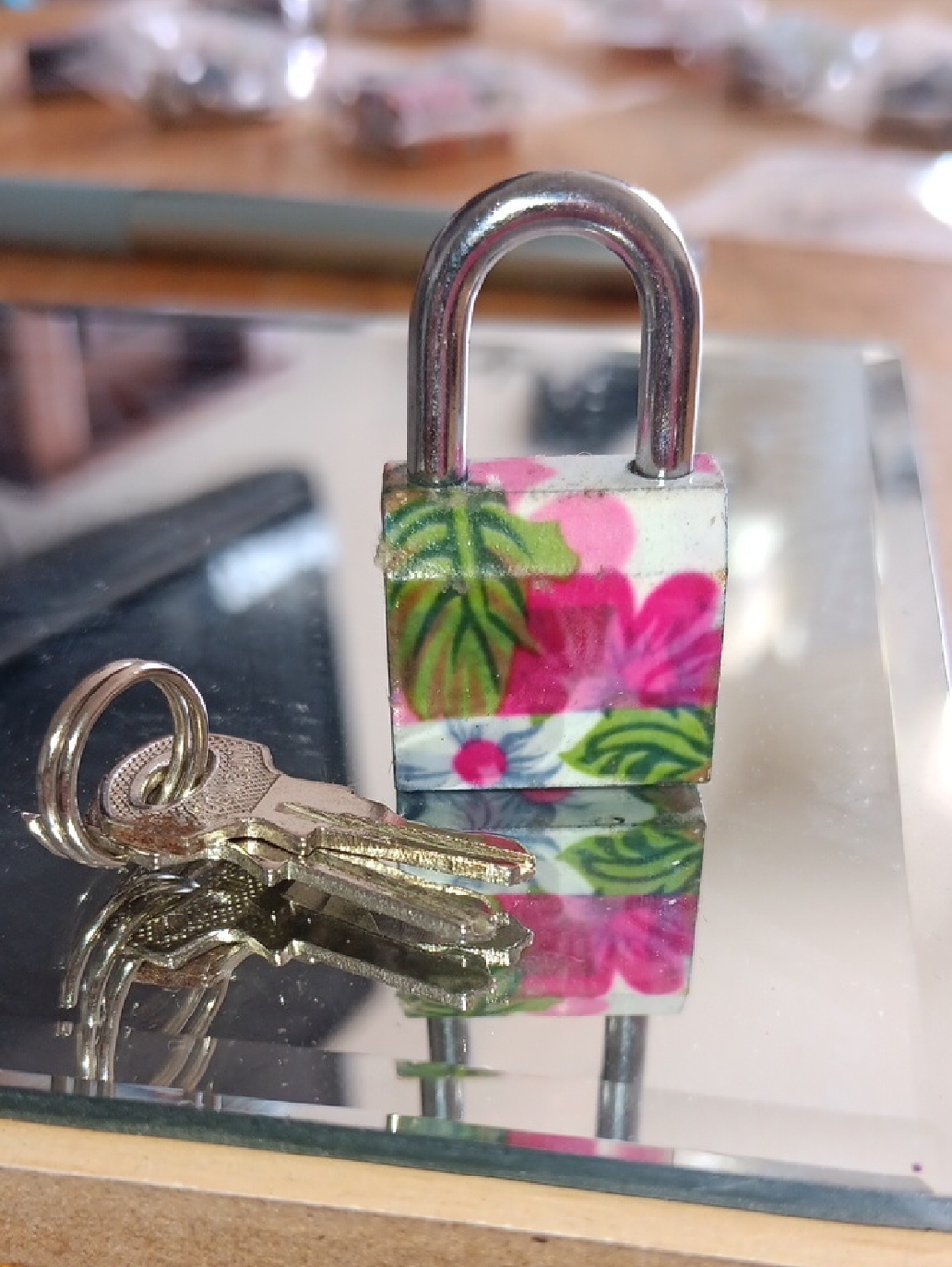 Padlocks With Keys(9) Bundle 0.5" Nine - Picture 10 of 14